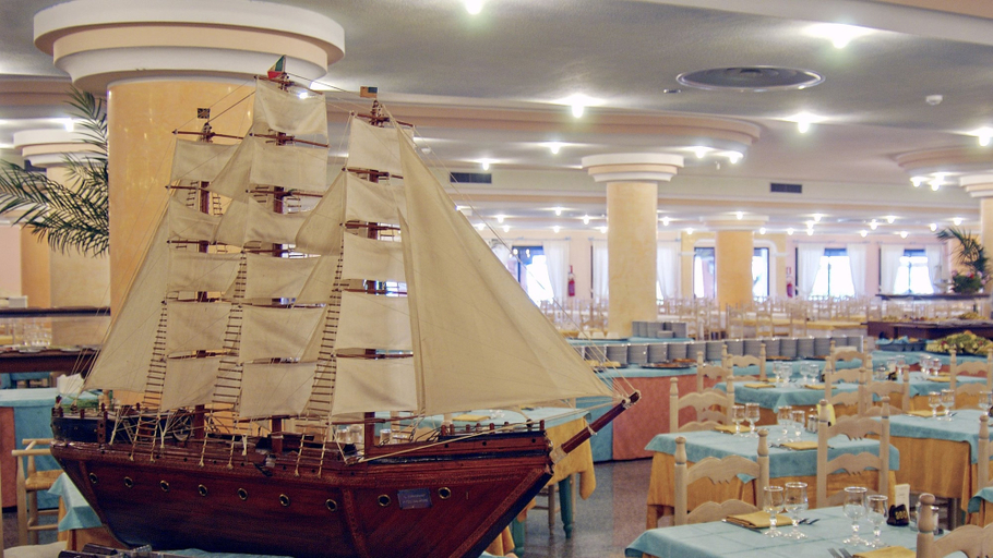 Food & Drinks 5, Hotel Baia Aranzos, Olbia-Tempio