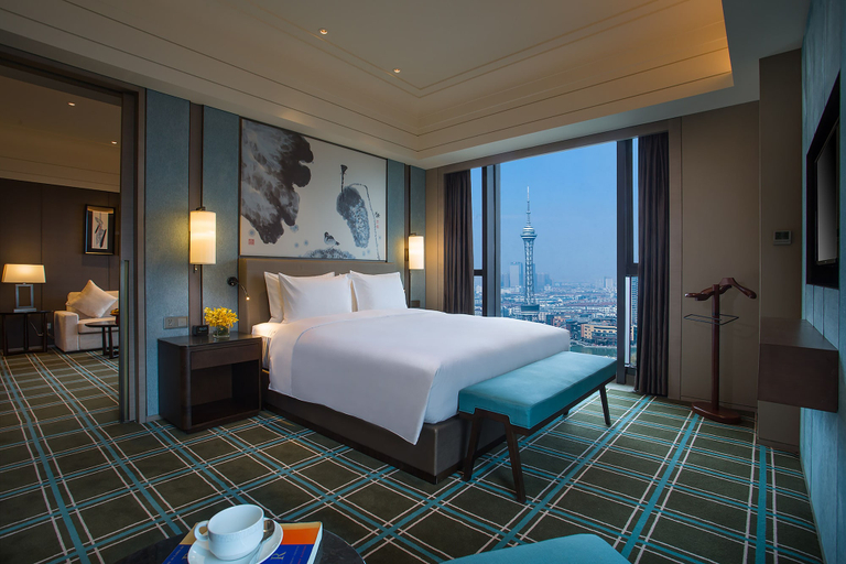 Bedroom 3, Hilton Changzhou, Changzhou