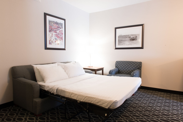Bedroom 3, Bluemont Hotel, Riley