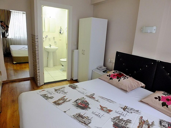 Bedroom 5, Kadikoy Port Hotel, Kadıköy