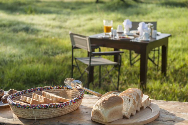Food & Drinks 5, Serengeti Sametu Camp, Serengeti