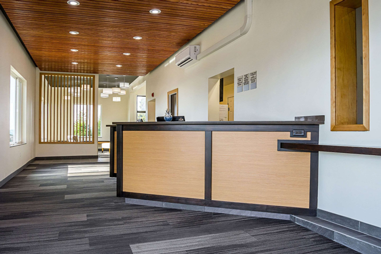 Public Area 2, Quality Inn & Suites Clackamas – Portland, Clackamas