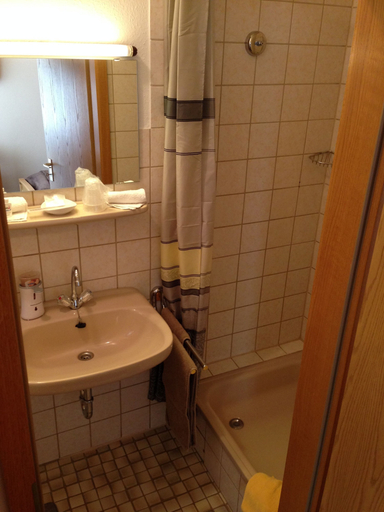 Bathroom 5, Mosel-Pension Gästehaus Christiane, Mayen-Koblenz