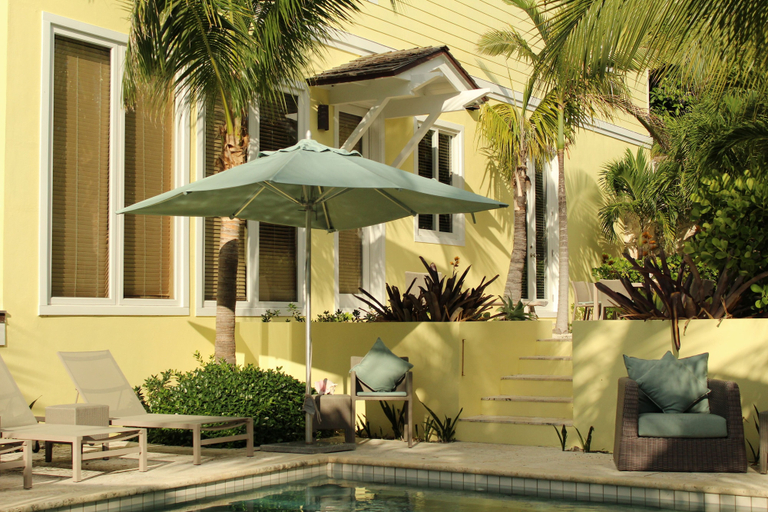 Sport & Beauty 2, Pink Sands Resort