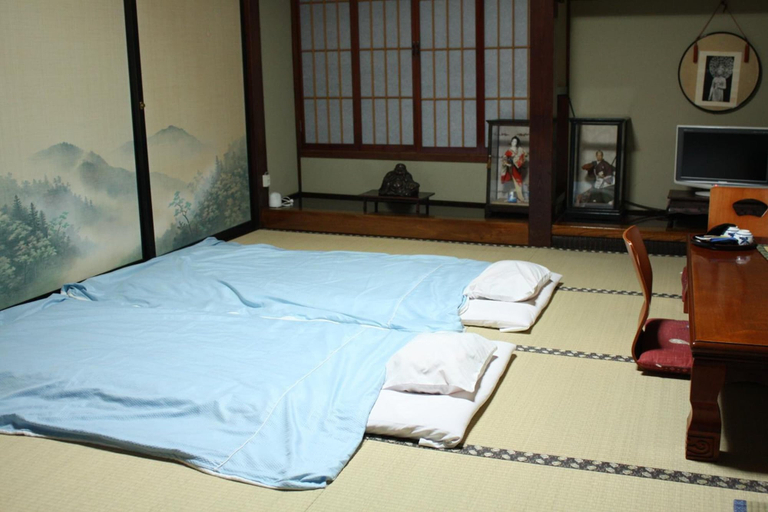 Bedroom 2, Tamonkan, Tsuruoka