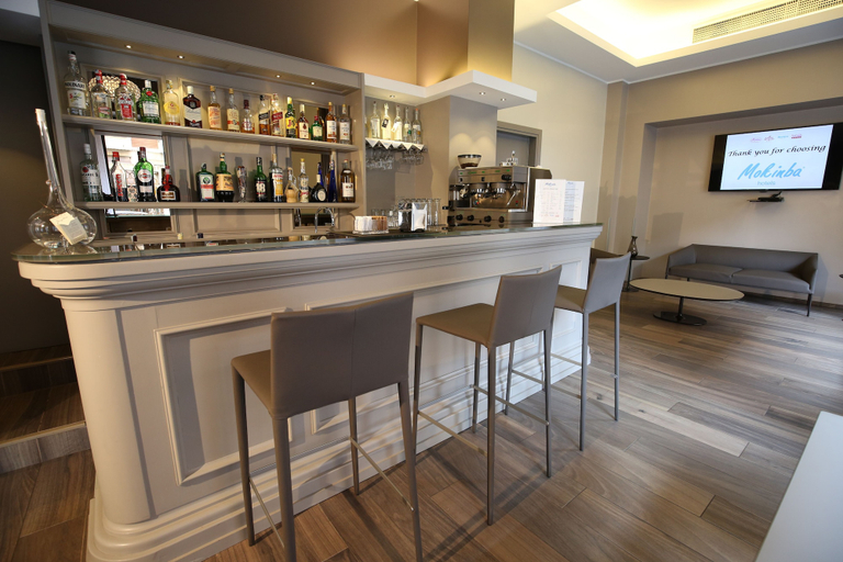 Food & Drinks 5, Mokinba Hotels Baviera, Milano