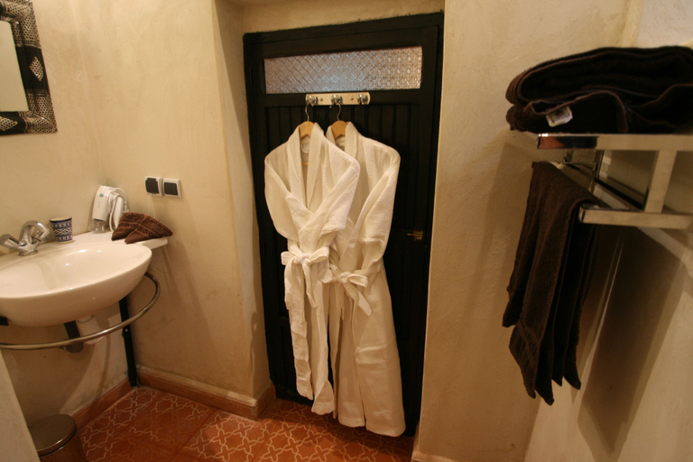 Bathroom 5, Kasbah Africa, Al Haouz