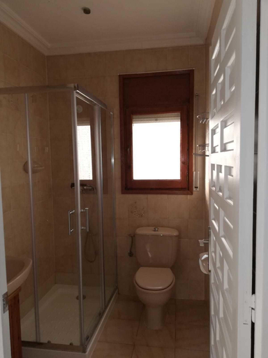 Bathroom, Casa Palmeras IV, Tarragona