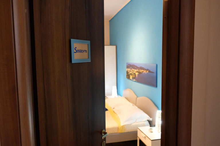 Bedroom 3, B&B Il Golfo, Napoli