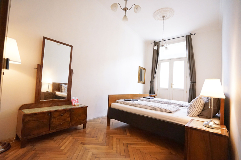 Bedroom 3, Hotel and Apartments Jacob, Brno