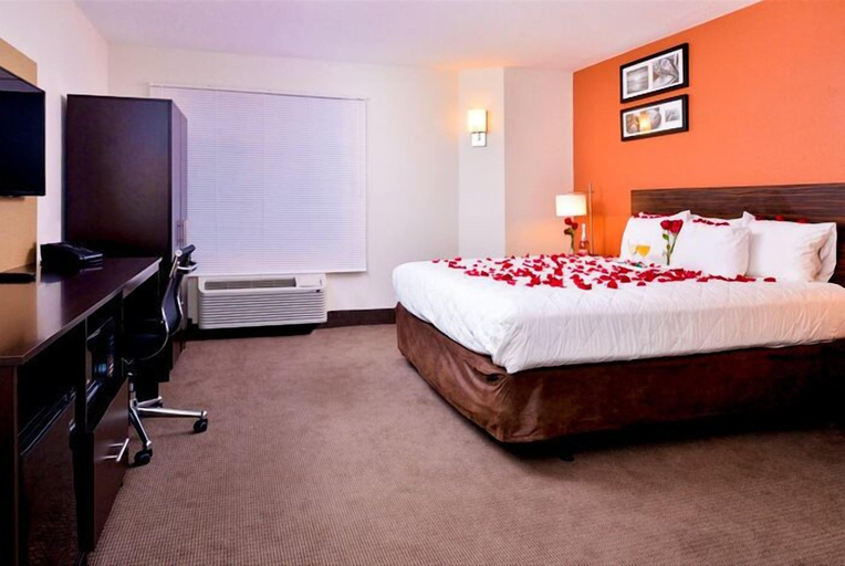 Bedroom 3, Sleep Inn Beaufort near MCAS, Beaufort