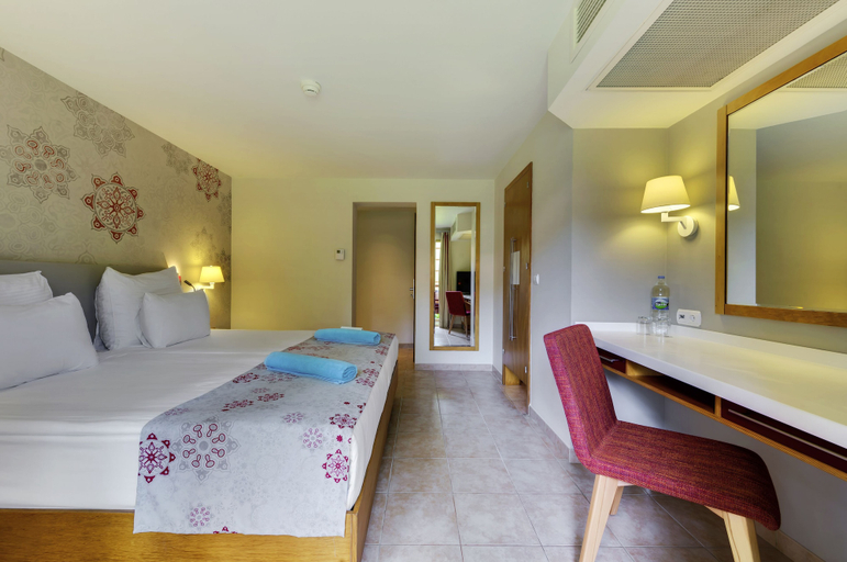Bedroom 4, ROBINSON ÇAMYUVA Adults Only- All Inclusive, Kemer