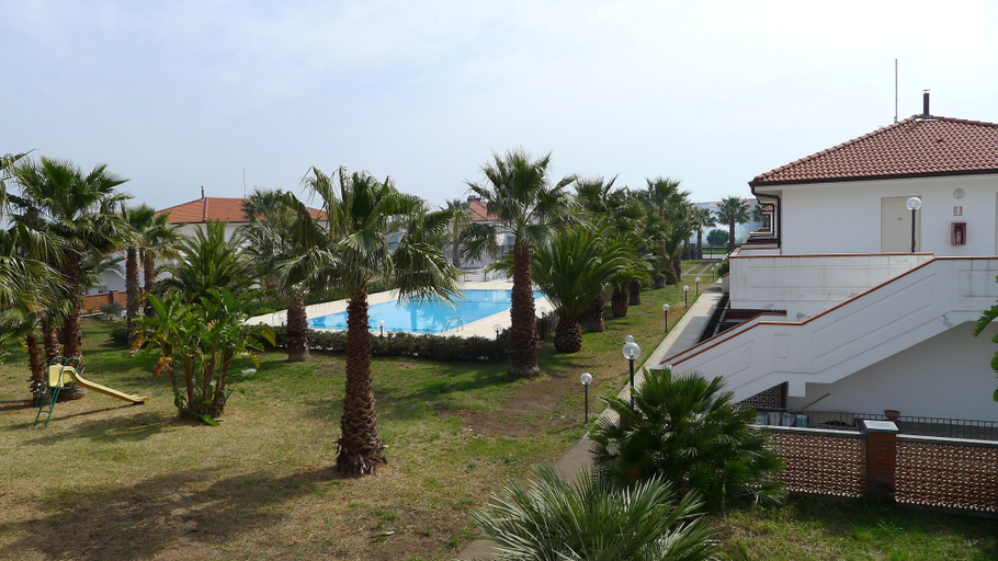 Exterior & Views 2, King's House Hotel Resort, Catania