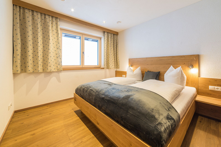 Bedroom 2, Aberghof Apartments, Schwaz
