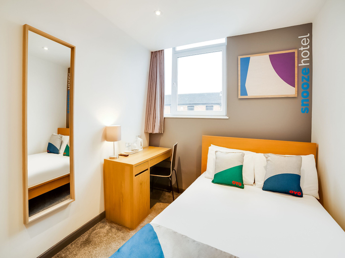 Bedroom 4, Snooze Hotel, Northamptonshire