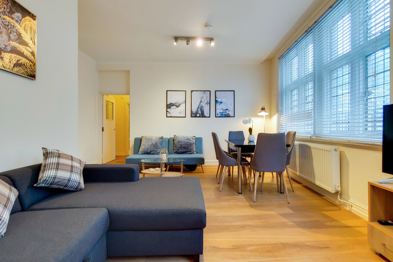 Others 5, Modern 2 Bed & 2 Bath- Leicester Square, London