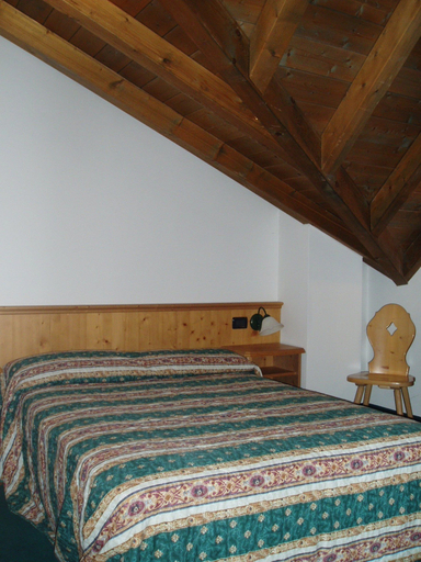 Bedroom 2, Giongo Residence, Trento