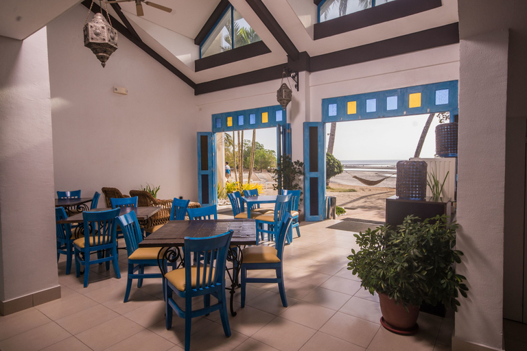 Food & Drinks 5, Microtel by Wyndham Puerto Princesa, Puerto Princesa City