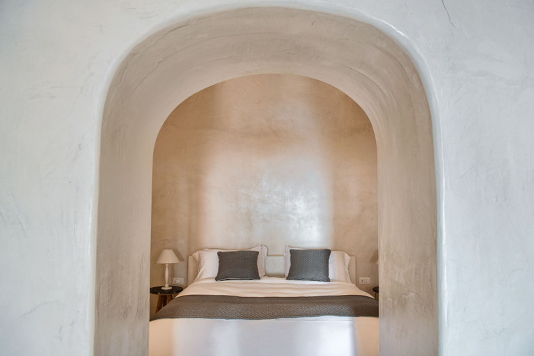 Bathroom 4, Villa Dusk and Dawn in Fira, South Aegean