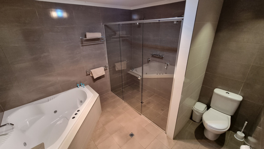 Bedroom 4, Wallaroo Holiday Park, Copper Coast