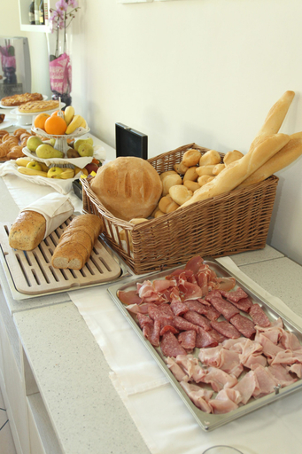 Food & Drinks 4, Mini Hotel, Rimini