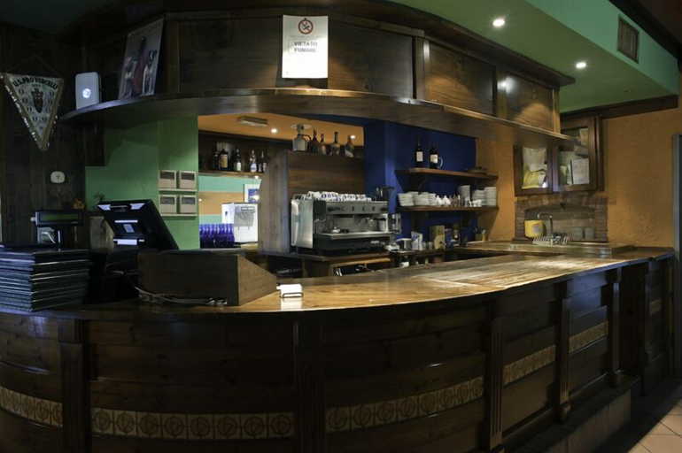 Food & Drinks 5, Hotel Blue Ribbon, Vercelli