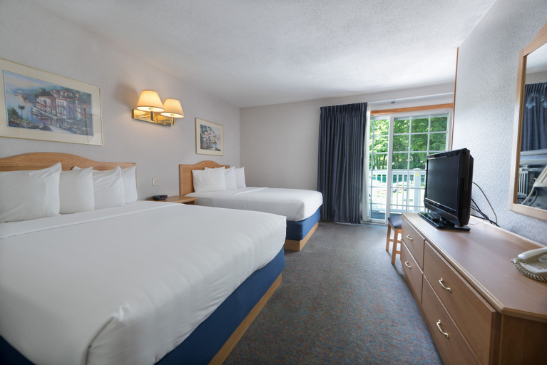 Bedroom 3, Adirondack Retreat Inn & Suites, Warren
