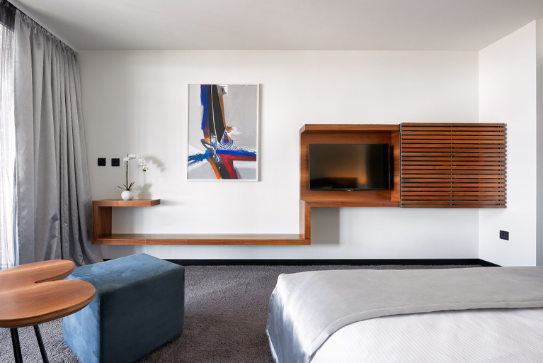 Bedroom 3, Hotel Ani, Makarska