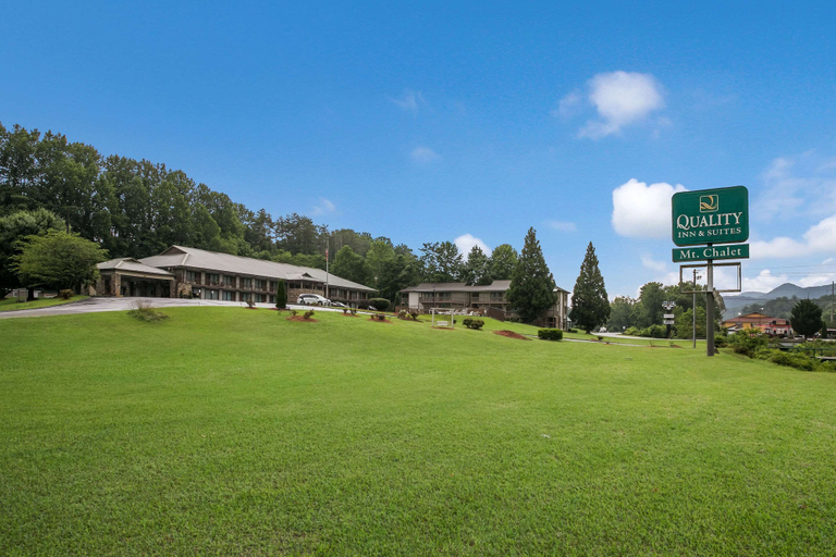 Exterior & Views 2, Quality Inn & Suites Mt Chalet, Rabun