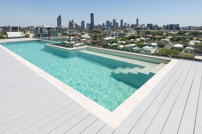Sport & Beauty, Linton Hotel, Brisbane