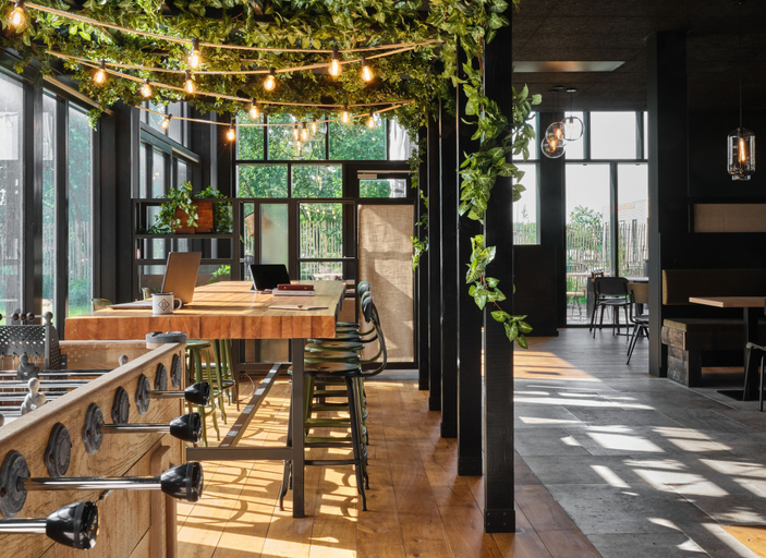Food & Drinks 5, Bercail Hotel, Nord