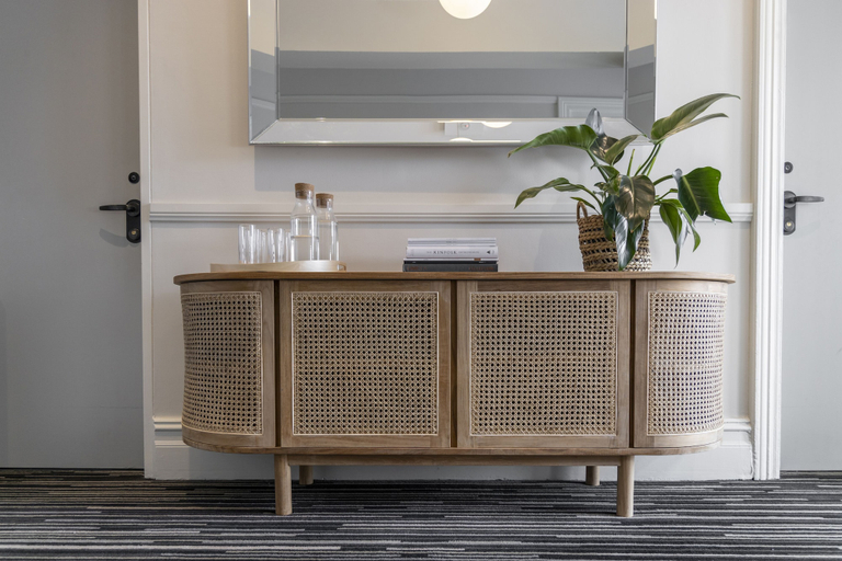 Others 5, The Alison Randwick, Sydney