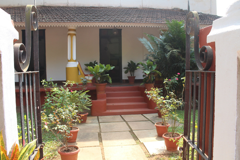 Exterior & Views 2, Granpa's Inn Hotel Bougainvillea, North Goa