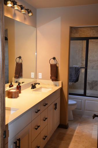 Bathroom 5, Cascades at Steamboat, Routt