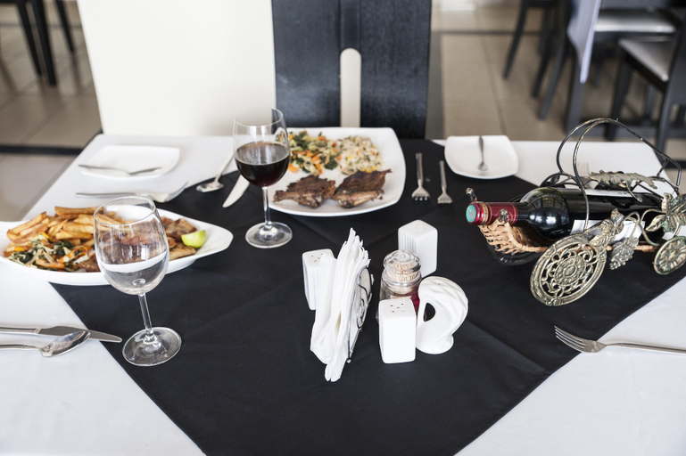 Food & Drinks 4, Tizeze Hotel, Addis Abeba