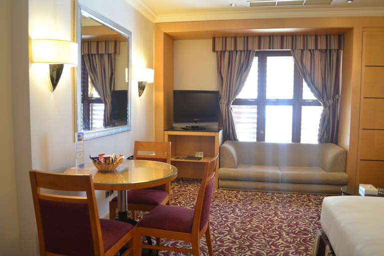 Bedroom 2, Makkah Towers, Makkah