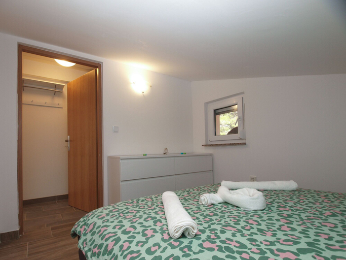 Bedroom 2, Apartment 1975, Vodnjan