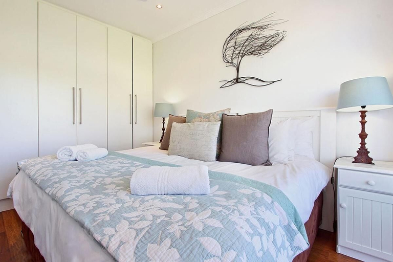 Bedroom 3, Vredenhof Self Catering Apartment, City of Cape Town