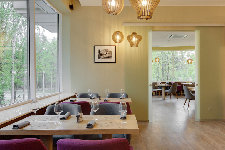 Food & Drinks 4, Hotel G9, Sankt-Peterburg gorsovet