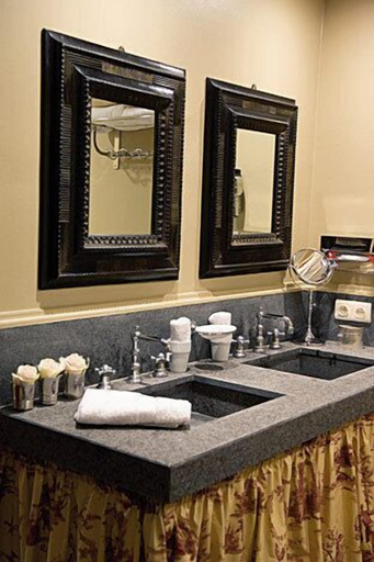 Bathroom 3, Exclusive Guesthouse Bonifacius, West-Vlaanderen