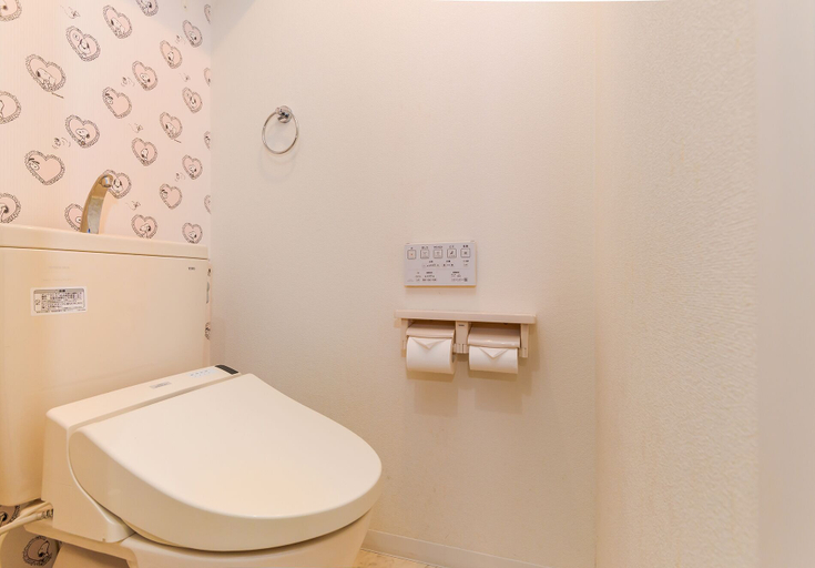 Bathroom 3, Sunny and Comfortable  Apartment 73, Osaka