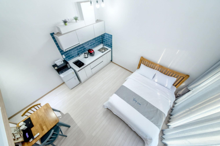 Bedroom 2, Swimeong Spa Pension, Seogwipo