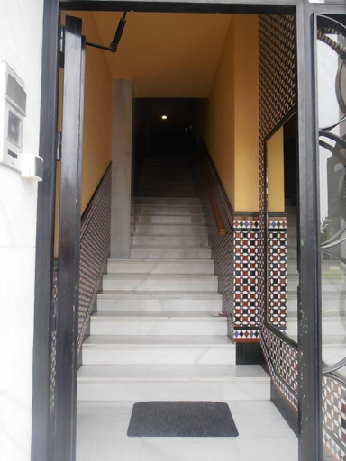 Others 4, Hostal Carlos III, Almería