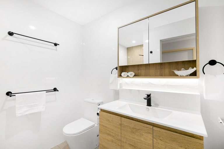 Bathroom 5, Tiarri Terrigal, Gosford - East