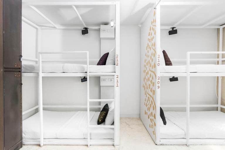 Bedroom 3, NapPark Hostel, Phra Nakhon