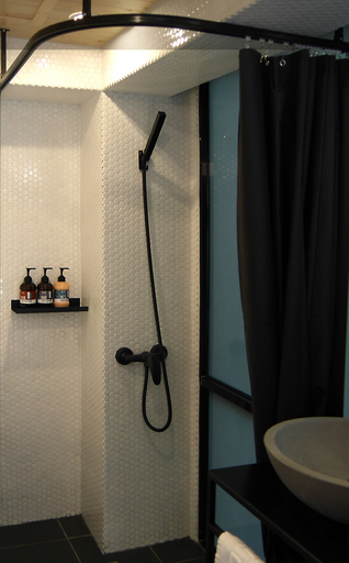 Bathroom 4, Just Inn - City Hall, Taipei City