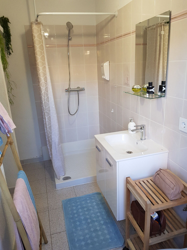 Bathroom 3, Lavinia Naturist Resort, Alicante