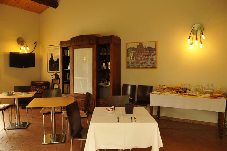 Food & Drinks 5, Caterina Residence, Ravenna