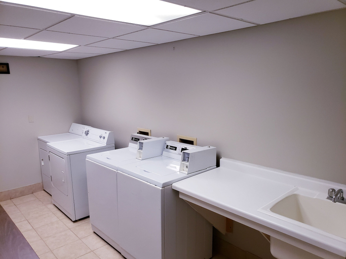 Bathroom 4, SureStay Plus by Best Western Black River Falls, Jackson