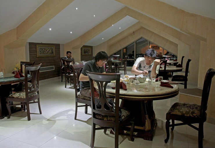 Food & Drinks 5, The Residency Hotel, Srinagar